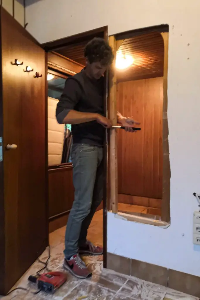 Tiny House verbouwen op de volkstuin door klusamateurs