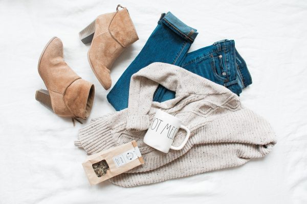 Minimalisme en kleding: zo creëer je een minimalistische kledingkast