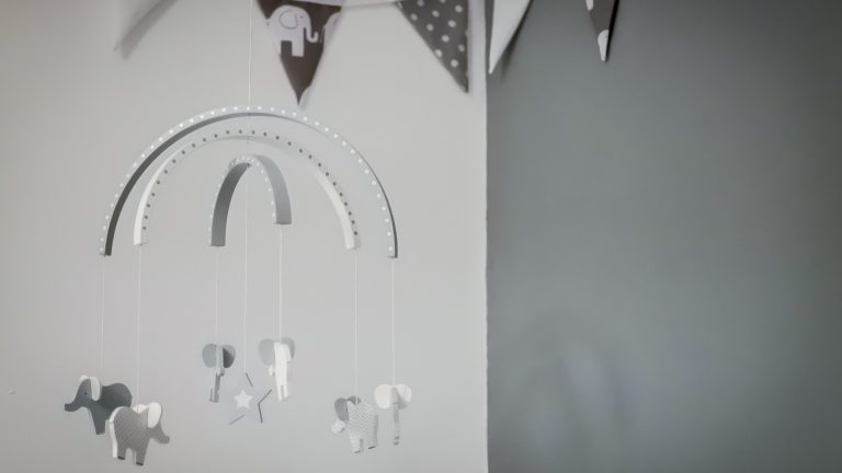 baby | natuurlijk ouderschap | minimalisme | tweedehands babyuitzet | Tidy Minds